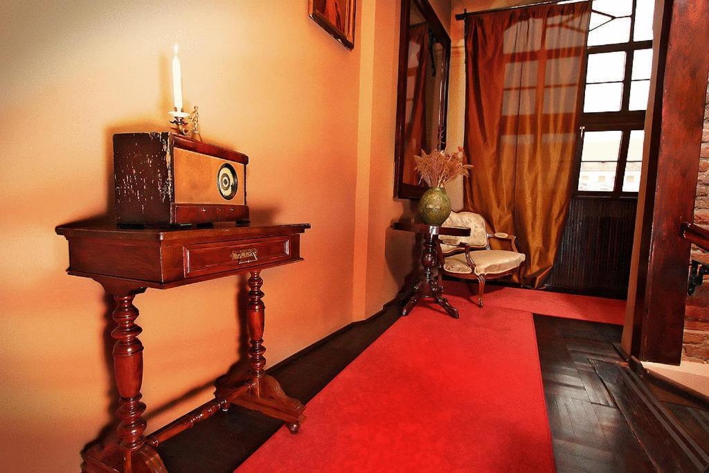 Hotel Poesis Satu Mare Dış mekan fotoğraf