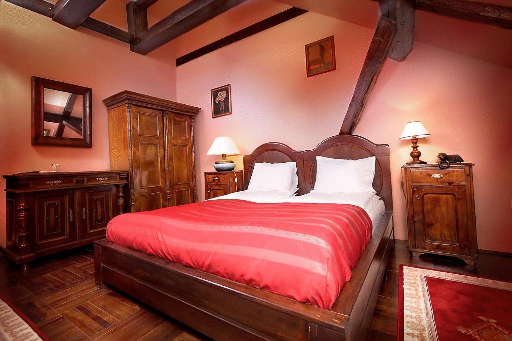Hotel Poesis Satu Mare Dış mekan fotoğraf